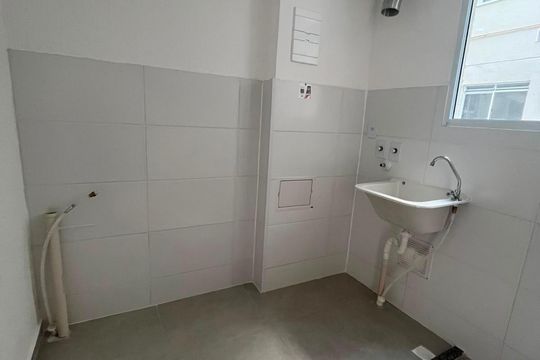Área de serviço de apartamento para alugar com 2 quartos, 47m² em Jardim Paraíso, Nova Iguaçu