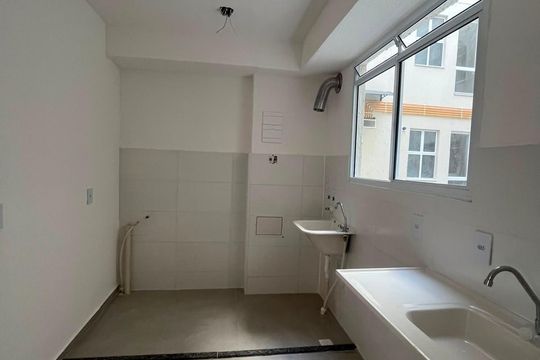Cozinha de apartamento para alugar com 2 quartos, 47m² em Jardim Paraíso, Nova Iguaçu