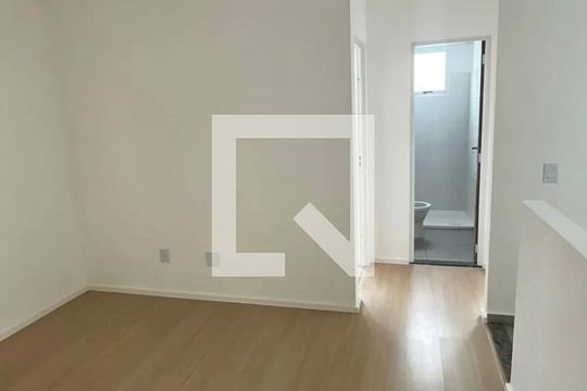 Sala de apartamento para alugar com 2 quartos, 47m² em Jardim Paraíso, Nova Iguaçu