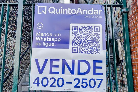 Plaquinha de apartamento à venda com 2 quartos, 62m² em Vila Sao Geraldo, São Paulo