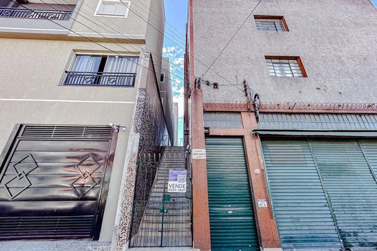 Fachada com Plaquinha de apartamento à venda com 2 quartos, 62m² em Vila Sao Geraldo, São Paulo