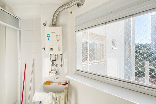 Área de Serviço de apartamento à venda com 2 quartos, 54m² em Chácara Cruzeiro do Sul, São Paulo