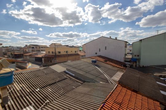 Casa à venda com 5 quartos, 300m² em Conjunto M, Brasília