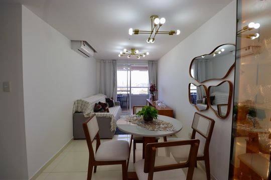 Sala de apartamento para alugar com 2 quartos, 72m² em Piatã, Salvador