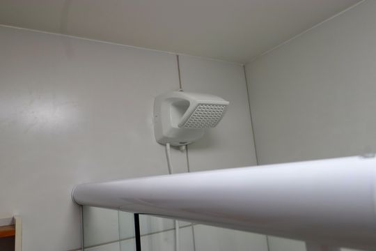 Suíte de apartamento para alugar com 2 quartos, 72m² em Piatã, Salvador