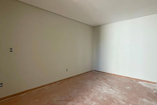 Quarto de apartamento à venda com 1 quarto, 40m² em Barro Preto, Belo Horizonte