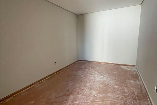 Quarto de apartamento à venda com 1 quarto, 40m² em Barro Preto, Belo Horizonte