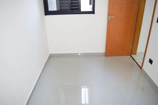 Quarto 1 de apartamento para alugar com 2 quartos, 50m² em Vila Carrão, São Paulo