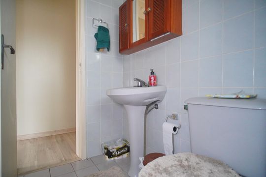 Banheiro de apartamento para alugar com 3 quartos, 70m² em Cristo Rei, São Leopoldo