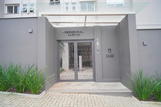 Entrada de apartamento para alugar com 3 quartos, 70m² em Cristo Rei, São Leopoldo