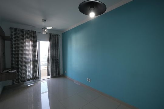 Sala de apartamento para alugar com 2 quartos, 100m² em Jardim Stella, Santo André