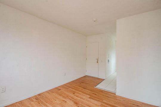 Sala de apartamento para alugar com 2 quartos, 42m² em Morro Santana, Porto Alegre