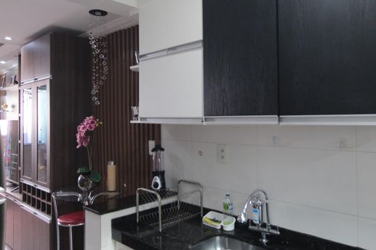 Cozinha de casa para alugar com 2 quartos, 120m² em Jardim Leblon, Belo Horizonte