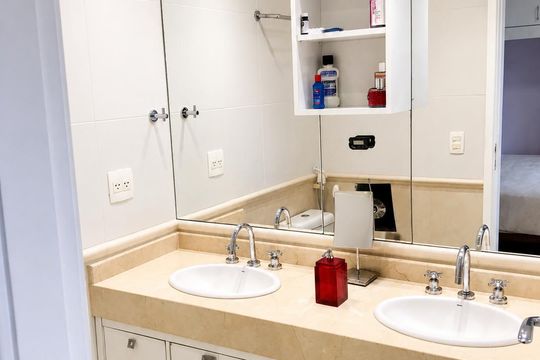 Banheiro de apartamento à venda com 4 quartos, 113m² em Barra da Tijuca, Rio de Janeiro