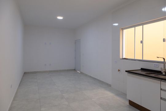 Casa à venda com 2 quartos, 66m² em Jardim Adriana, Guarulhos