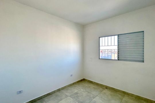 Quarto 2 de casa à venda com 2 quartos, 66m² em Jardim Adriana, Guarulhos