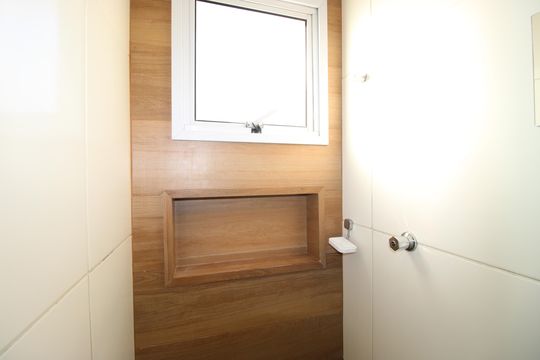 Banheiro de apartamento para alugar com 2 quartos, 55m² em Vila Curuçá Nova, São Paulo