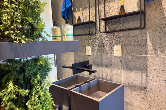 Banheiro da Suíte de apartamento para alugar com 1 quarto, 54m² em Boqueirão, Santos
