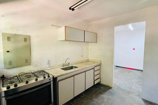 Cozinha de casa de condomínio para alugar com 5 quartos, 5000m² em Vila Santo Antonio de Carapicuiba, Cotia