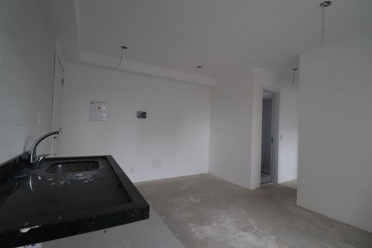 Sala de apartamento à venda com 2 quartos, 49m² em Jardim, Santo André