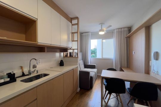 Apartamento à venda com 2 quartos, 36m² em Cambuci, São Paulo