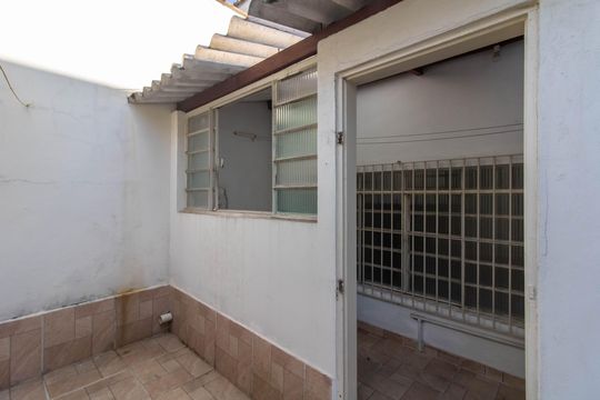 Area de Serviço  de casa para alugar com 1 quarto, 27m² em Parque Goncalves Junior, Guarulhos