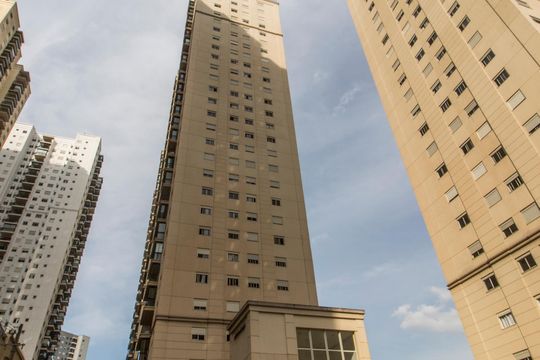 Vista da Rua de apartamento para alugar com 2 quartos, 76m² em Jardim Esperanca, Barueri