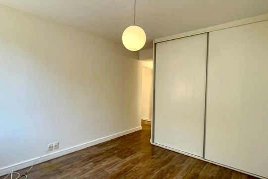 Suite de apartamento para alugar com 3 quartos, 169m² em Jardim Paulista, São Paulo