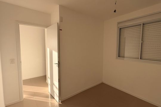 Quarto 1 de apartamento à venda com 3 quartos, 76m² em Setor Coimbra, Goiânia