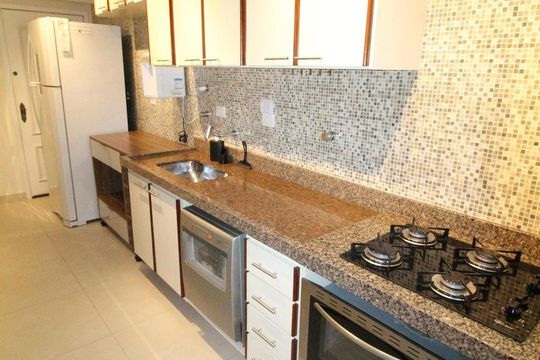 Cozinha de apartamento para alugar com 3 quartos, 115m² em Centro, São José dos Campos
