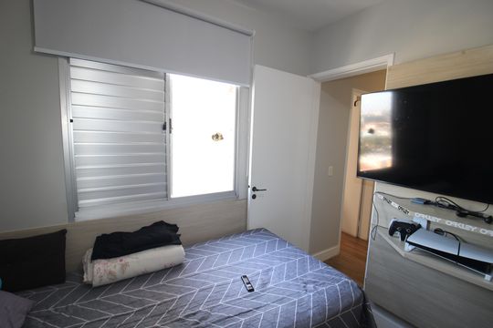 Quarto 2 de apartamento à venda com 2 quartos, 47m² em Vila Amélia, São Paulo
