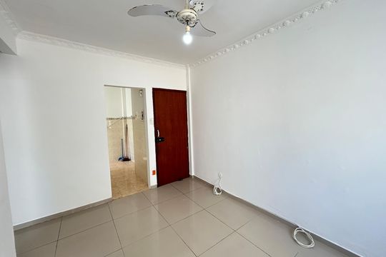 Sala de apartamento para alugar com 2 quartos, 50m² em Praça Seca, Rio de Janeiro