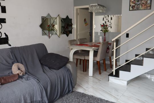Sala de casa à venda com 2 quartos, 93m² em Vila Celeste, São Paulo