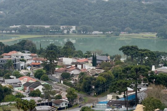 Vista Lago Parque Barigui de apartamento à venda com 2 quartos, 135m² em Champagnat, Curitiba