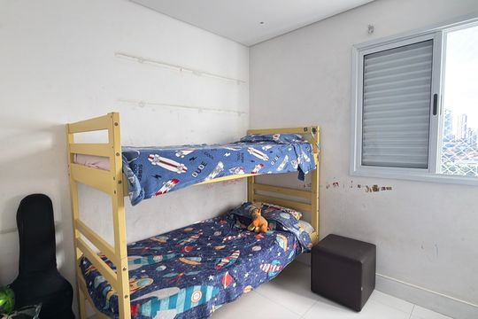 Apartamento para alugar com 3 quartos, 75m² em Vila Bertioga, São Paulo