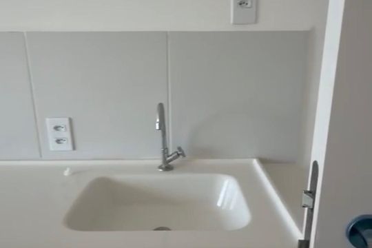 Cozinha de kitnet/studio para alugar com 1 quarto, 19m² em Vila Dom Pedro I, São Paulo