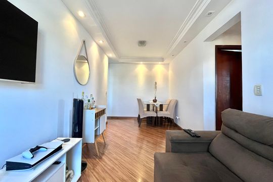 Sala  de apartamento à venda com 2 quartos, 50m² em Cidade Ademar, São Paulo