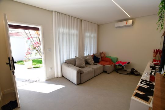 Sala de casa à venda com 3 quartos, 490m² em Parque das Universidades, Campinas