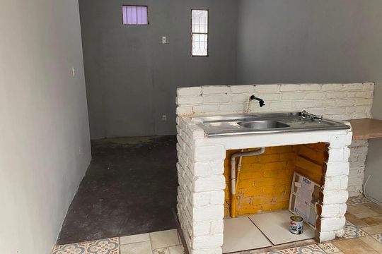 Cozinha de kitnet/studio para alugar com 1 quarto, 30m² em Anchieta, Nilópolis