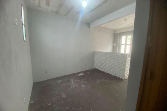 Sala/Quarto de kitnet/studio para alugar com 1 quarto, 30m² em Anchieta, Nilópolis