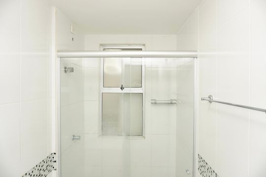 Banheiro Social de apartamento para alugar com 3 quartos, 70m² em Esplanada, Belo Horizonte