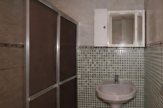 Banheiro social de casa à venda com 1 quarto, 50m² em Irajá, Rio de Janeiro