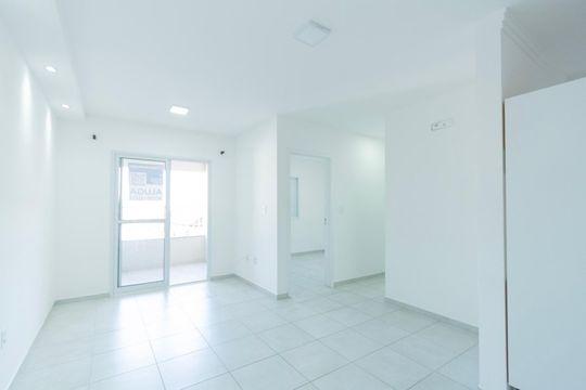 Apartamento para alugar com 2 quartos, 61m² em Jardim Saira, Sorocaba