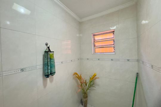 Banheiro 3 de casa à venda com 3 quartos, 125m² em Parque Continental Ii, Guarulhos