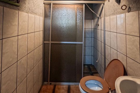 Casa à venda com 4 quartos, 380m² em Vila Mangalot, São Paulo