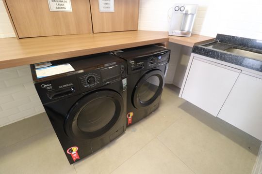 Área comum - Lavanderia de apartamento para alugar com 1 quarto, 28m² em Santa Mônica, Uberlândia
