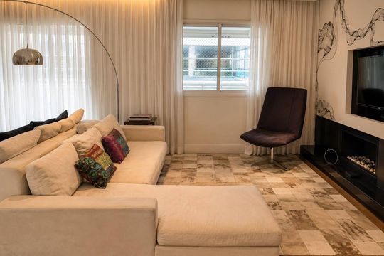 Apartamento para alugar com 3 quartos, 150m² em Vila Gertrudes, São Paulo