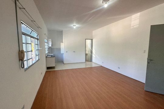 Casa para alugar com 1 quarto, 30m² em Santo Amaro, São Paulo