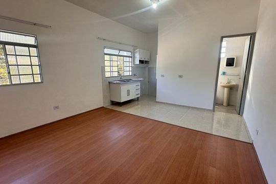 Casa para alugar com 1 quarto, 30m² em Santo Amaro, São Paulo