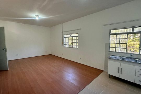 Casa para alugar com 1 quarto, 30m² em Santo Amaro, São Paulo